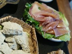 自制黑豆腐-渝派江湖烩(回兴店)