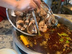 -肖肖酸萝卜鱼火锅(总店)