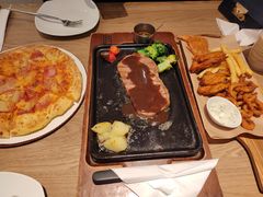 -必胜客(欧亚卖场店)