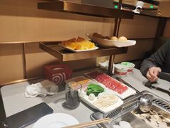 -海底捞火锅(金山百联店)