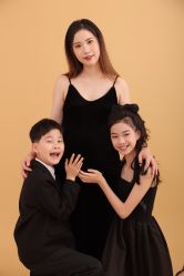 -Two  Monkeys 孕婴写真馆(龙华店)