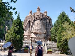 -汉中石门栈道风景区