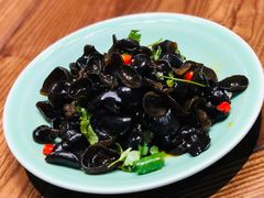 凉拌黑木耳-虎哥私房菜(馒头山店)
