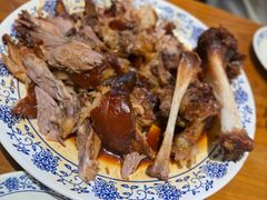 -老天桥酱肉烧饼夹肘子(天桥店)