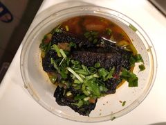 -呷佬·长沙手工米粉(金沙江路店)