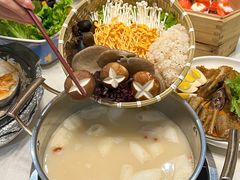 -煲王粤菜餐厅(中侨中心店)