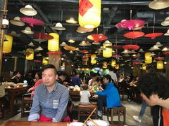 大堂-艳阳天民俗村(公园路店)