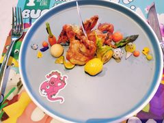 -水桶王国主题餐厅·聚会·生日派对·亲子活动·家庭套餐(亚龙湾希尔顿店)