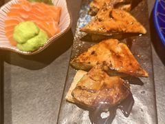 -铭牛烧肉·和牛海鲜自助(高新月牙湖店)
