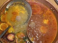 -洱火云南酸菜牛肉火锅(石景山当代商城店)