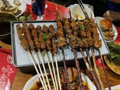 -李双猪·小龙虾·烧烤·羊肉煲(乐山店)
