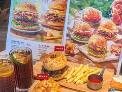 -必胜客(WOW中心城店)