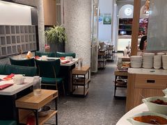 -三人行骨头王火锅(长寿店)
