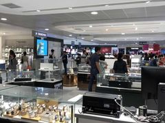 -日上免税行(浦东机场五店)