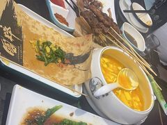 -老班长·小龙虾·鲜货烧烤大排档(金街美地店)