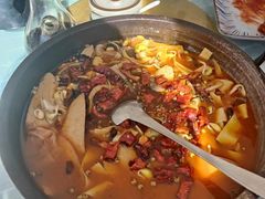 -天天向上素食餐厅(五台山店)