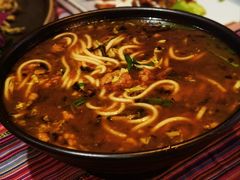 -香巴拉云南餐厅(华莱坞店)