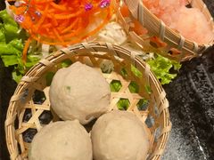 -湊湊火锅·茶憩(打浦桥日月光店)