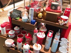 零售区-星巴克臻选(广州沙面店)