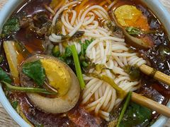 -全家福米线