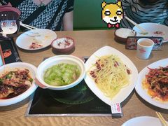 酸辣土豆丝-蛙蛙叫干锅年代(簋街总店)