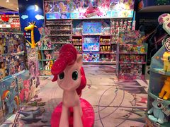 -TOYSRUS玩具反斗城(上海万象城店)