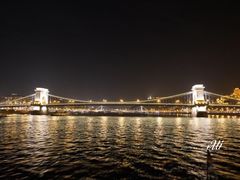 -塞切尼链桥
