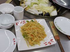 -屯老二农家铁锅炖·行业领军者(梅江店)