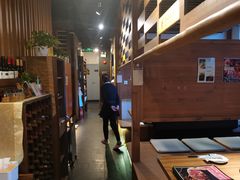 -炼火烤肉店