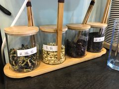 -七叔是岛民(花基新村店)