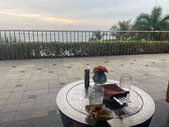 -日落吧·海景咖啡厅·餐酒吧·鸡尾酒·下午茶·乐队表演·浪漫夕阳·三亚文华东方酒店