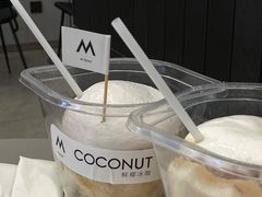 鲜椰冰咖-M Stand(西安大悦城店)