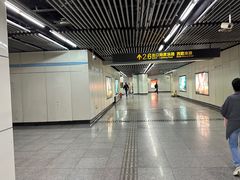 -陆家浜路(地铁站)