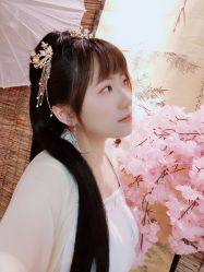 -汉仪华裳汉服馆(打浦桥店)