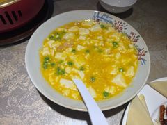 蟹粉虾仁烧豆腐-陈阿婆鱼头泡饼·京味菜(复兴路店)