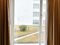 -汕尾巴黎半岛酒店