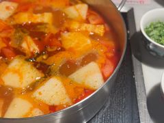 -尚尚仙·酸汤猪手·猪肚鸡火锅(华联万柳购物中心店)