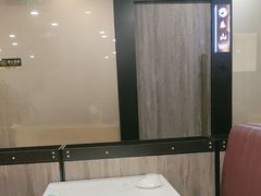 -鑫巴蜀小镇 · 水煮鱼专研店(玉桥店)