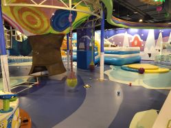 -多奇妙乐园·淘气堡·电玩·抓娃娃(海口吾悦店)