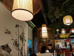 -偶屋里钵少爷(时代广场店)