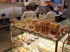 面包甜点陈列柜-BreadTalk面包新语·烘焙蛋糕(佐阾虹湾购物中心店)