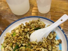 -老唐三下锅 ·张家界地标美食(溪布街店)