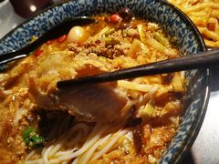 -粉家柳州螺蛳粉(杨宅路店)