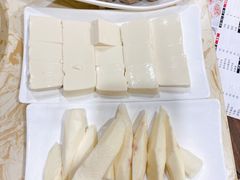 -粤潮牛肉火锅店(江南大道店)