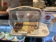 -花花卷卷·鲜食蛋糕(静安久光百货店)