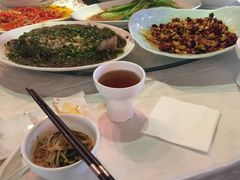 -尘香•传统川菜(创汇首座店)