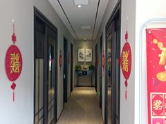 -小邓专业采耳馆(延安西路店)