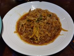 -雪乡人家东北菜·铁锅炖一切(高斯路店)