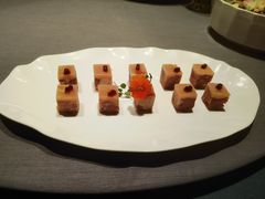 镇江肴肉-新淮扬村·淮扬菜·北京烤鸭·世界美食之都示范店(和平里店)