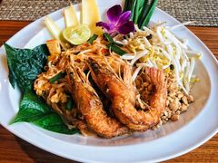 -Chom Cafe and Restaurant